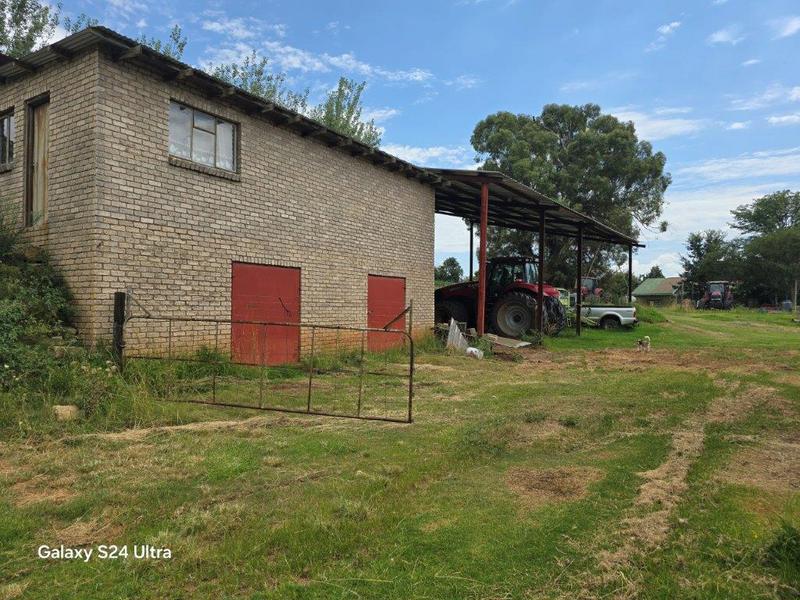8 Bedroom Property for Sale in Bethlehem Rural Free State